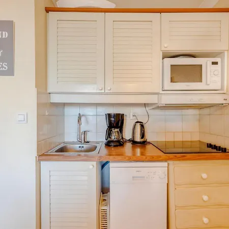 Appartement Bleu Marine-7 *